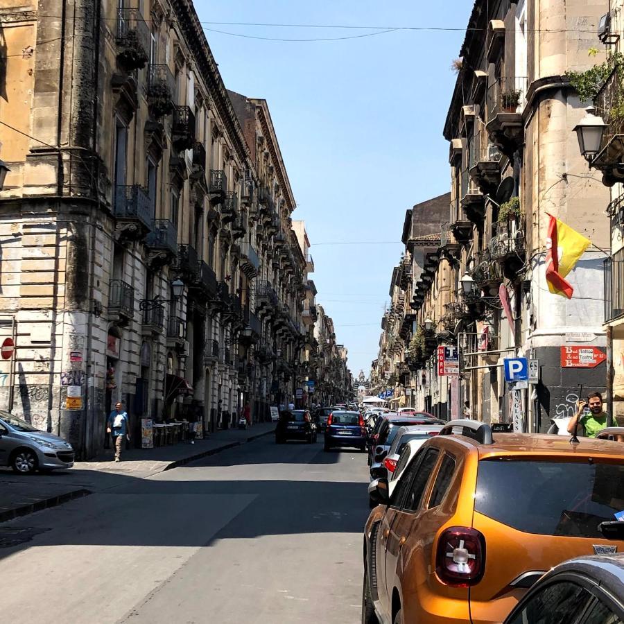 Garibaldi 94- Intera Casa A 2 Passi Dal Duomo Vila Catânia Exterior foto