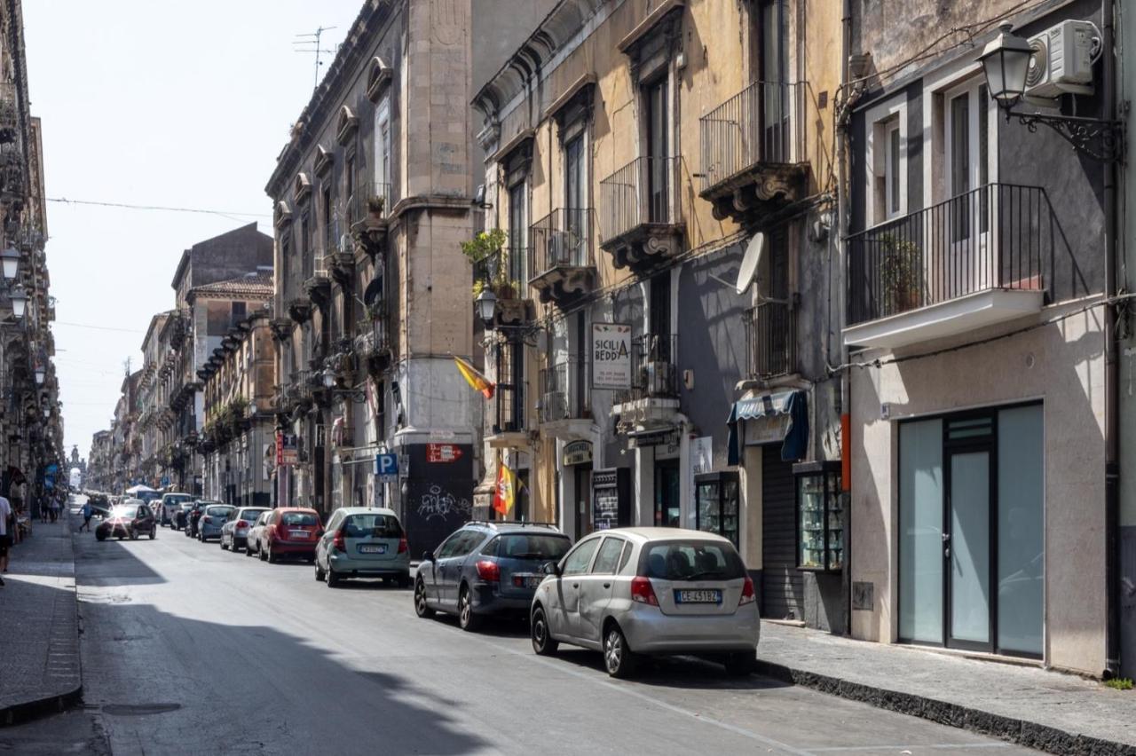 Garibaldi 94- Intera Casa A 2 Passi Dal Duomo Vila Catânia Exterior foto
